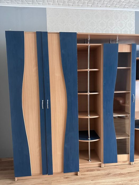 Mobilă living spațioasă