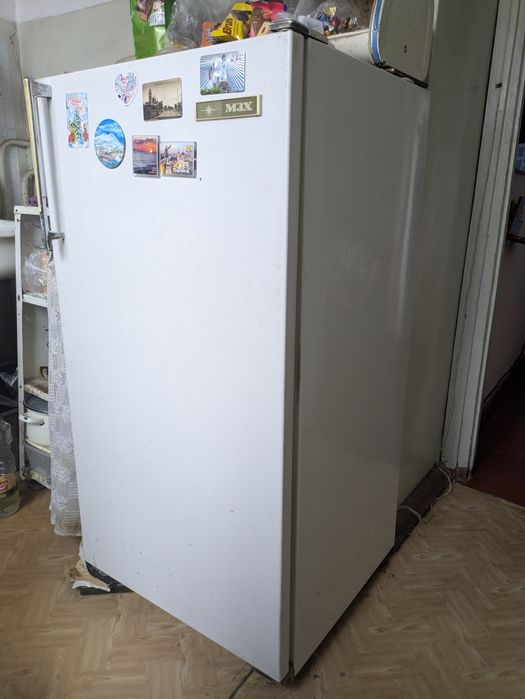 маленький холодильник срочно