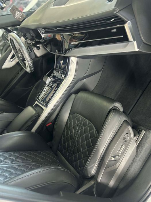 Audi Q7 s line 5.0 tdi