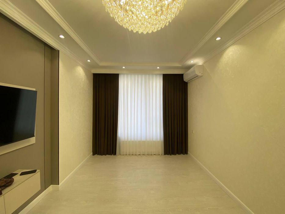 NRG Jomiy 2/2/12  продается двухкомнатная квартира, с новым ремонтом.