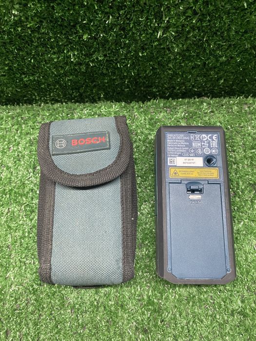 Лазерна ролетка Bosch GLM 50