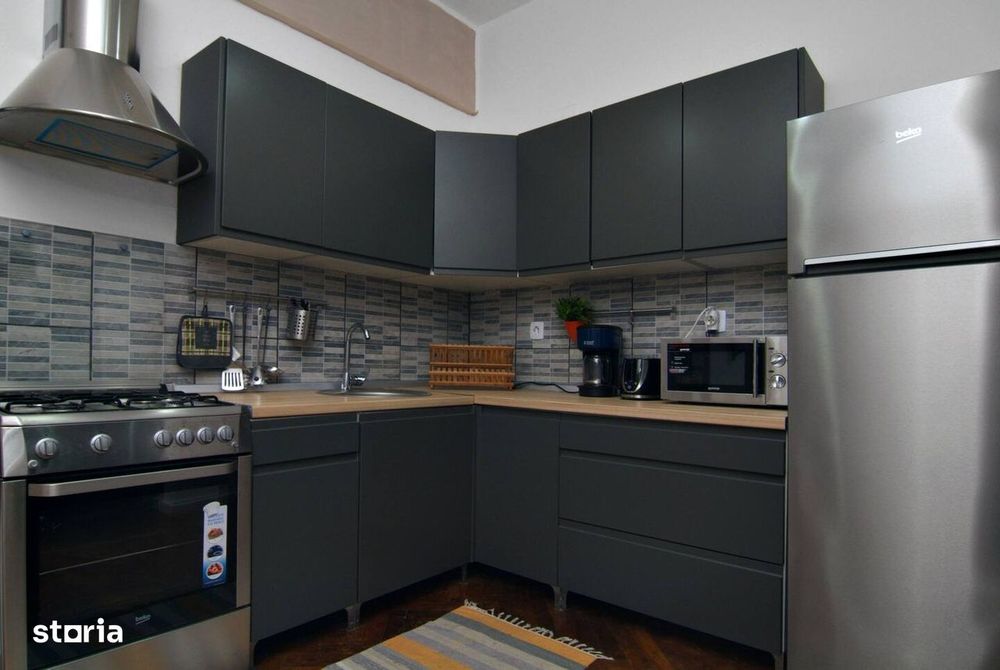 Inchiriez apartament universitate Vasile Lascar Piata Rosetti