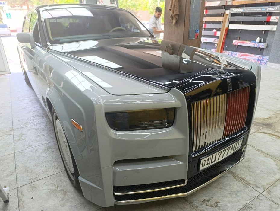 Ударопрочная бронь плёнка на кузов авто. Защита от царапин и стресса
