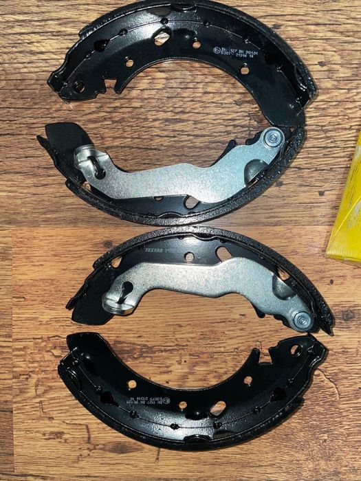 Set saboti frana Hyundai Lantra/Coupe/Tiburon