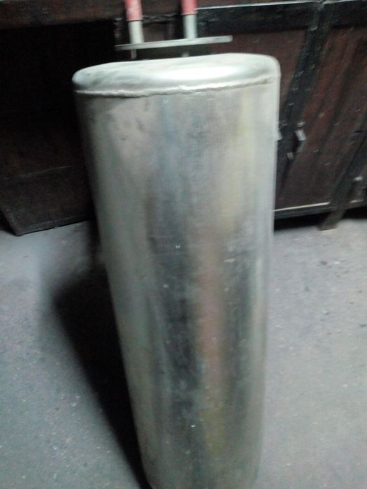 Емайлиран водосъдаржтел