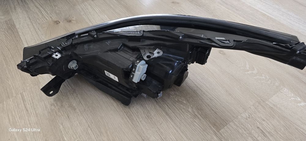 Far dreapta full led toyota highlander