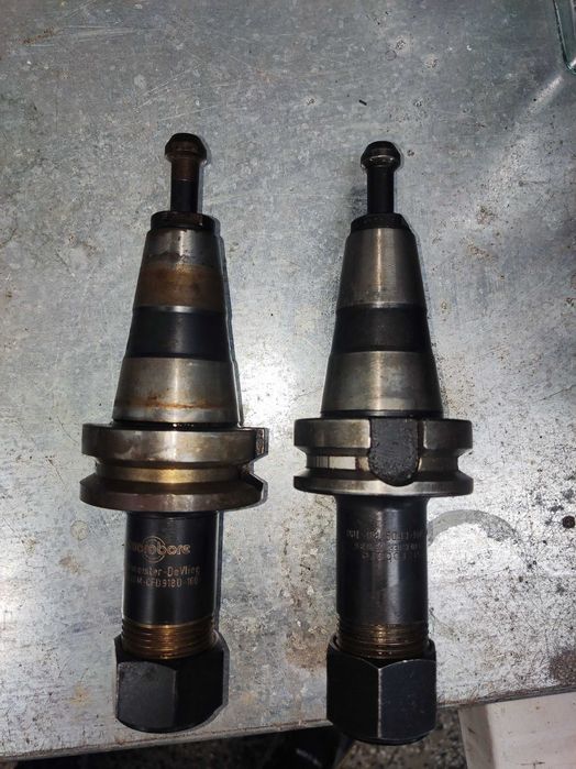 Държачи BT40 за ER цанги