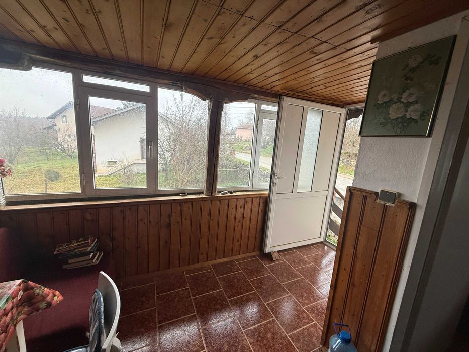 Продава къща на  на 10 км от гр. Габрово