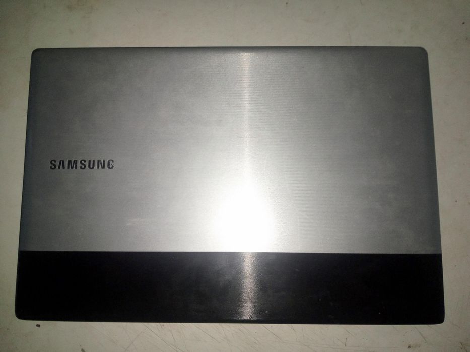 Noutbook samsung
