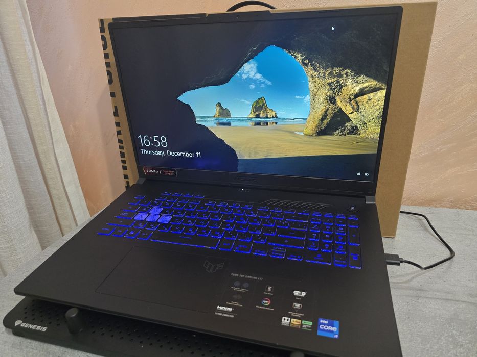 Геймърски лаптоп Asus Tuf gaming f17
