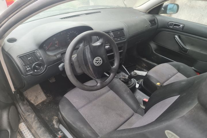 Clapeta acceleratie 036133062 Volkswagen VW Golf a 4-a generatie