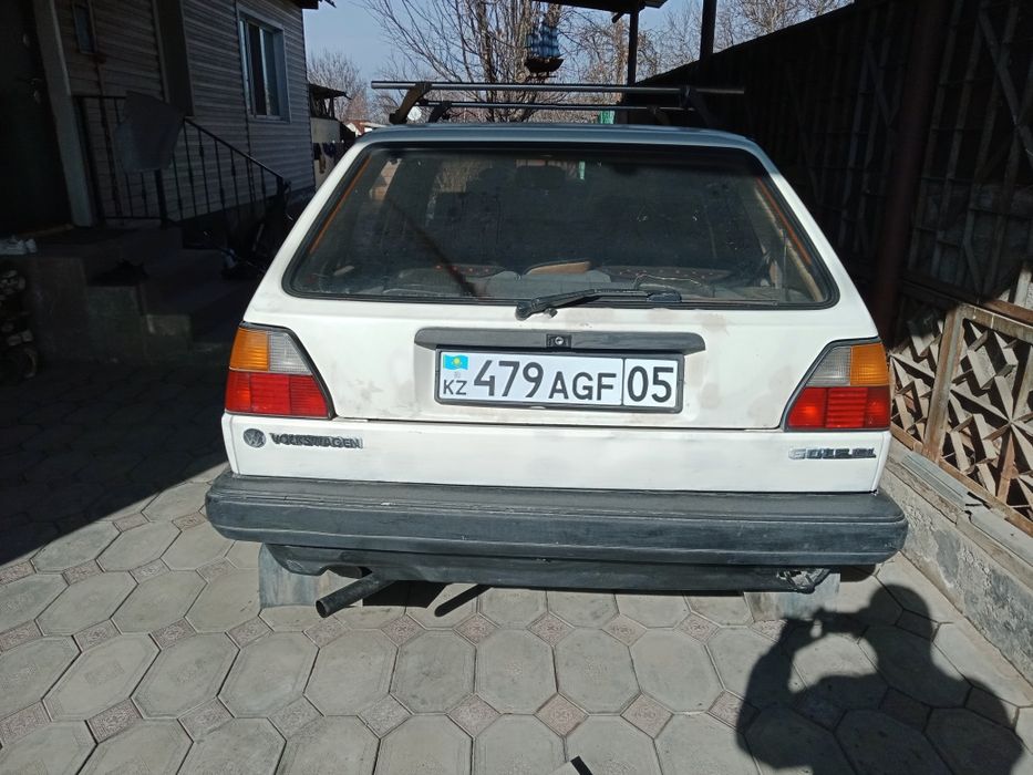 Продам гольф2 на разбор на запчасти