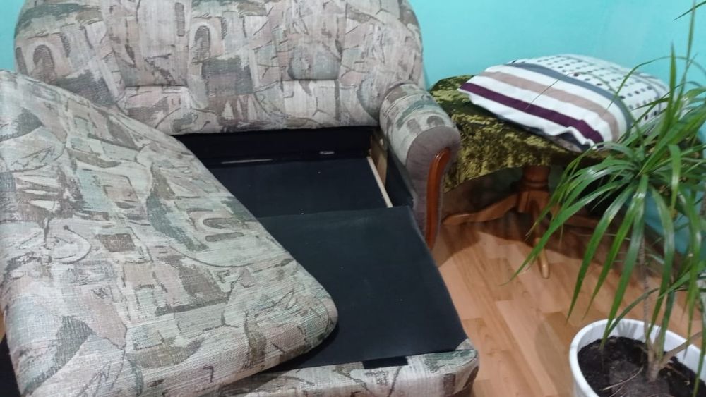 Продам диван не дорого