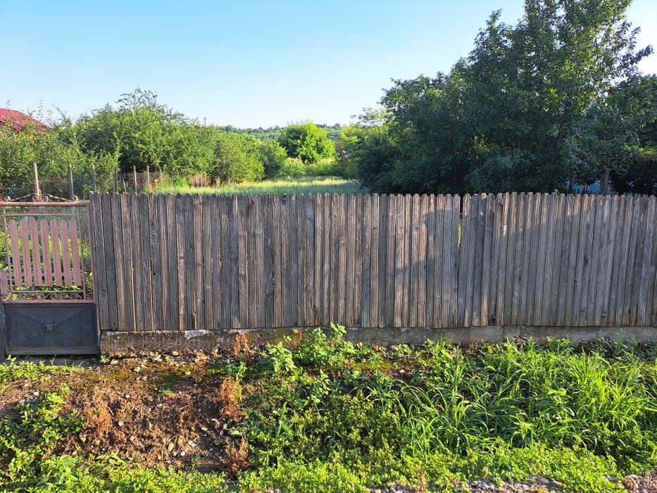 Teren intravilan  650  mp Podenii Noii