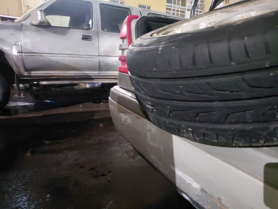 Продам диски с летней резиной