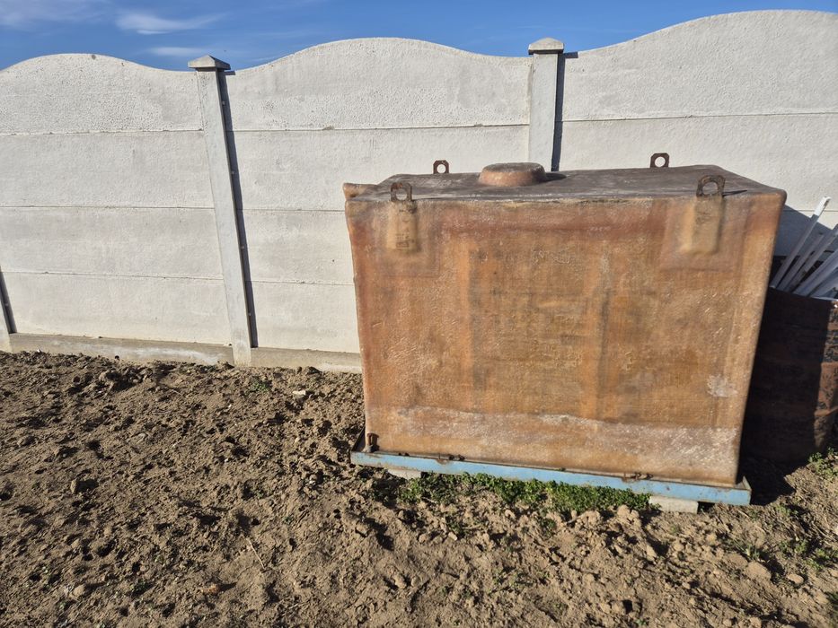 Bazin fibra sticla 2000l