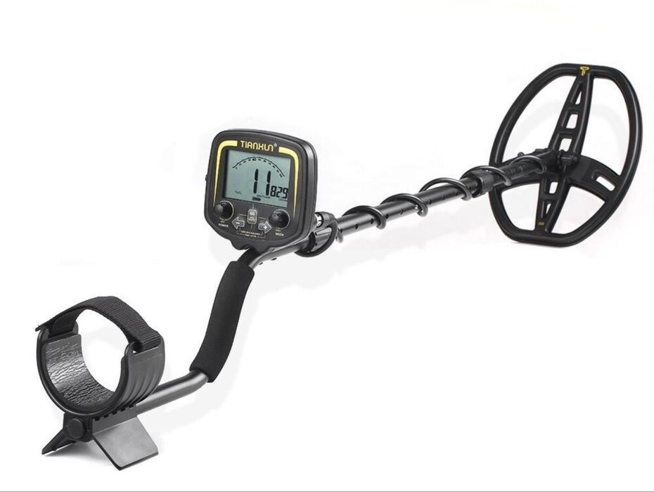 Detector metale cu accesorii
