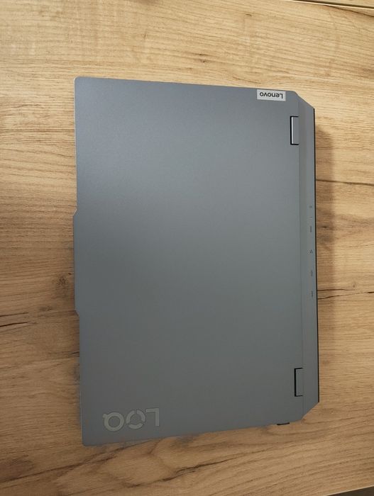 LOQ 15ARP9 в отличном состояни