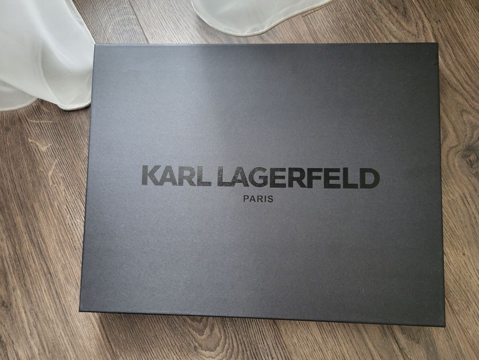 Karl Lagerfeld мъжки черен плетен пуловер -нов,размер L