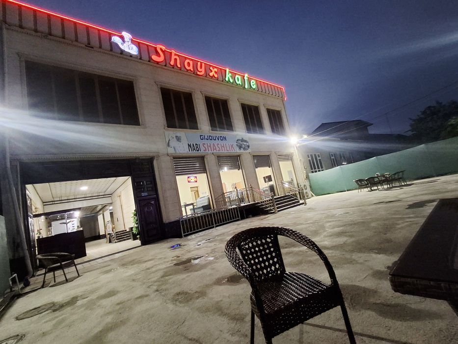 Cafe arendaga beriladi