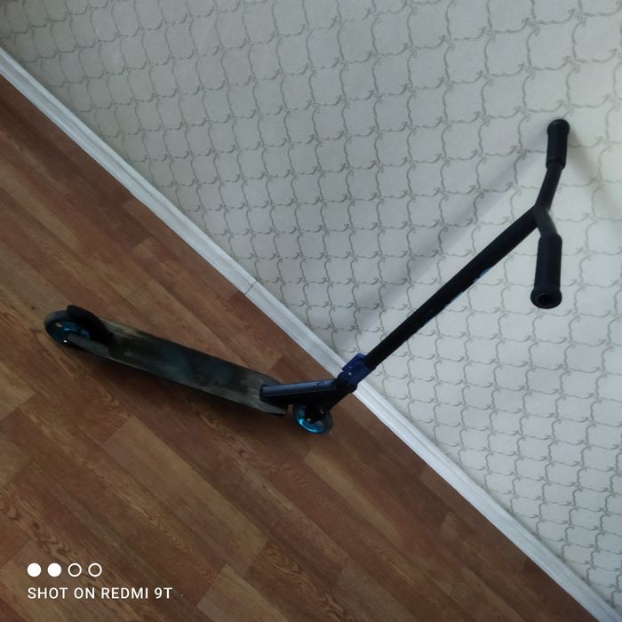 Самокат трюковый