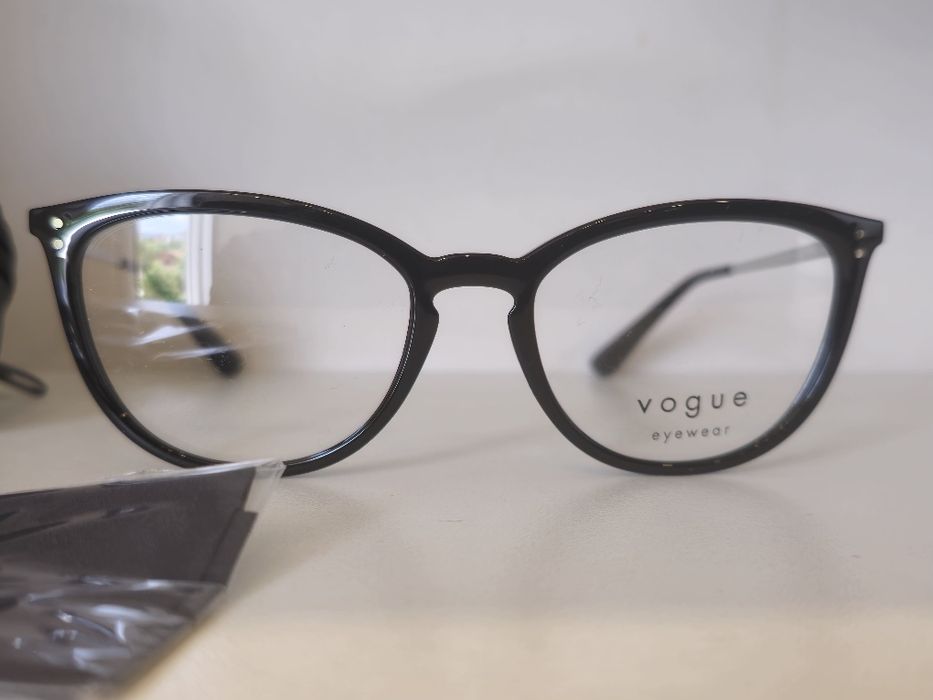 Vouge нови оригинални дамски диоптрични рамки