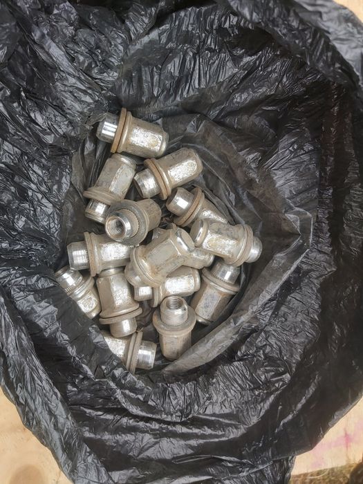 Литьё  резина в подарок