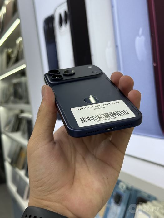 Iphone14pro max 17pro max korpusiga takilgan!