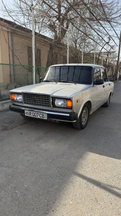 2107 sotiladi,srochna,faqat naxtga