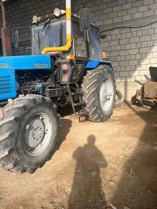 Продаётся Беларус 1221.2
