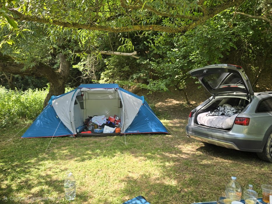Cort camping 4.2.