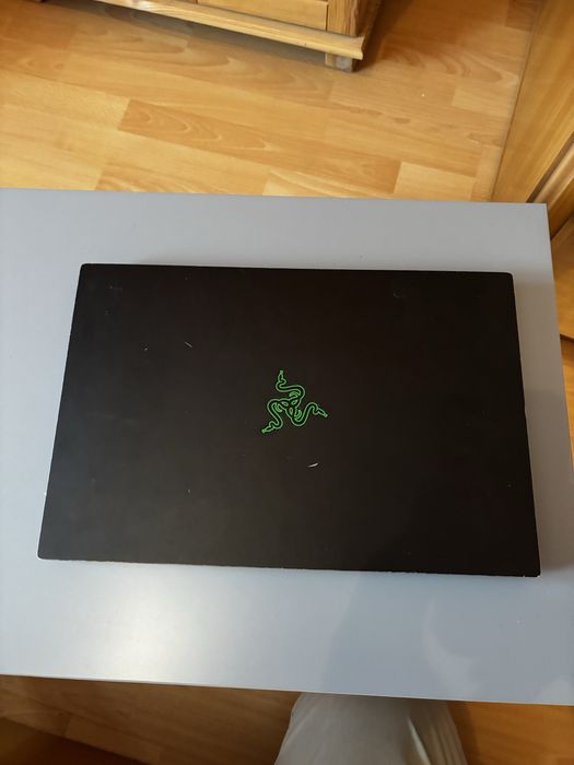 Razer Blade 15 • i7-9750H• Rtx 2070• 240 Hz • Fara: Baterie , incarcator, ram si ssd ( Model RZ09-030)