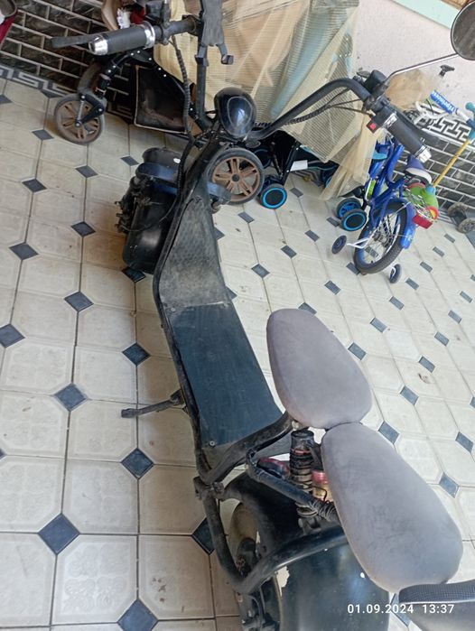 Скутер Коко сити