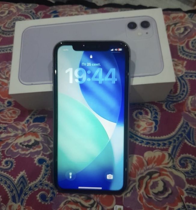 Iphone 11 каробкамен новый