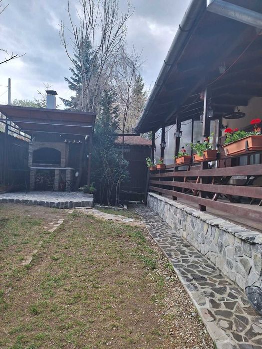 Cazare Busteni, Casa de vacanta 6 camere, Family House