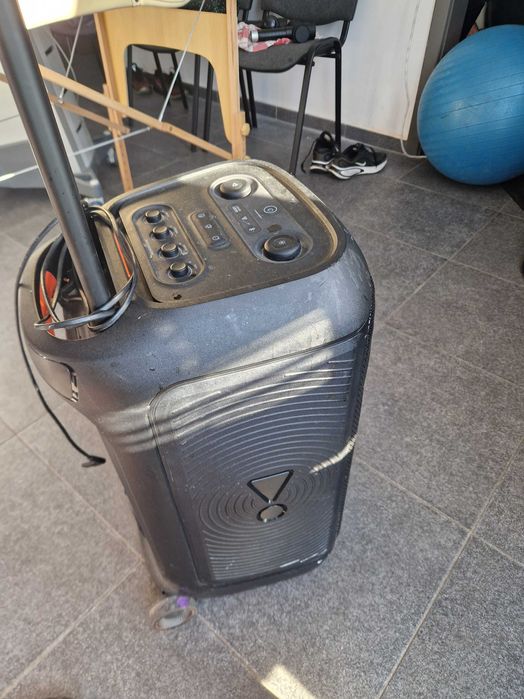 JBL partybox 320