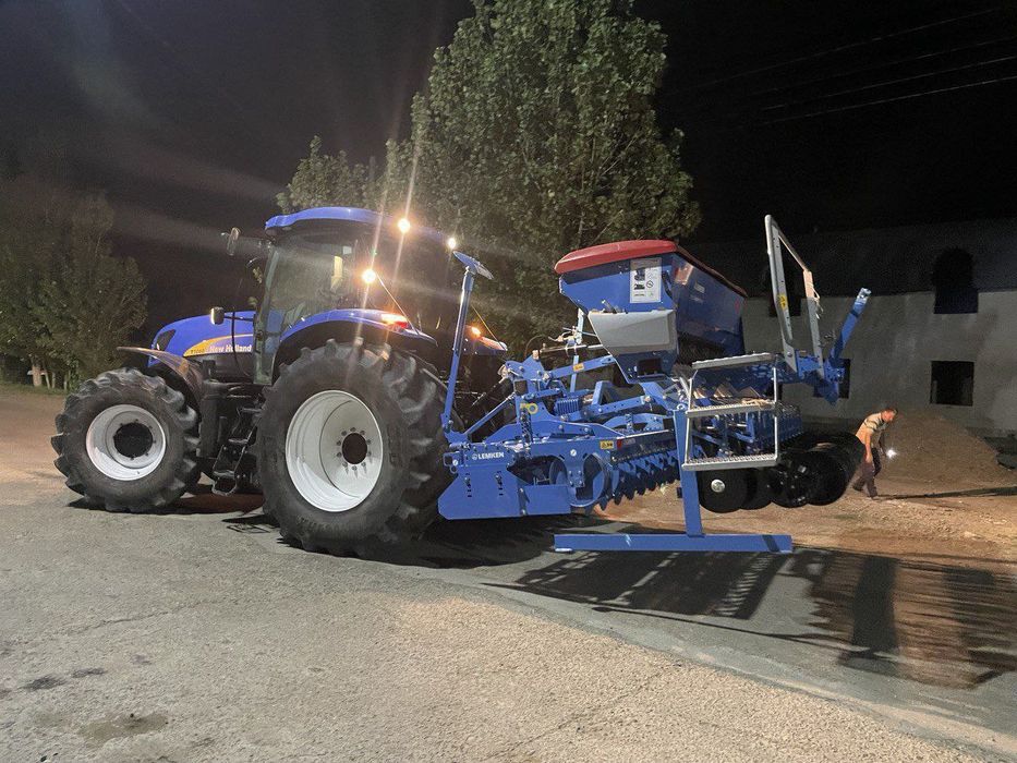 Traktor sotiladi Т 7060