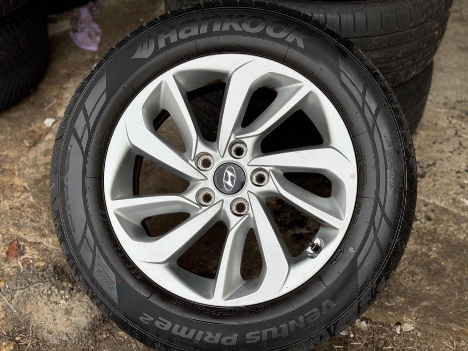 Roti originale r17 hyundai tucson,kia,Renault, duster, honda