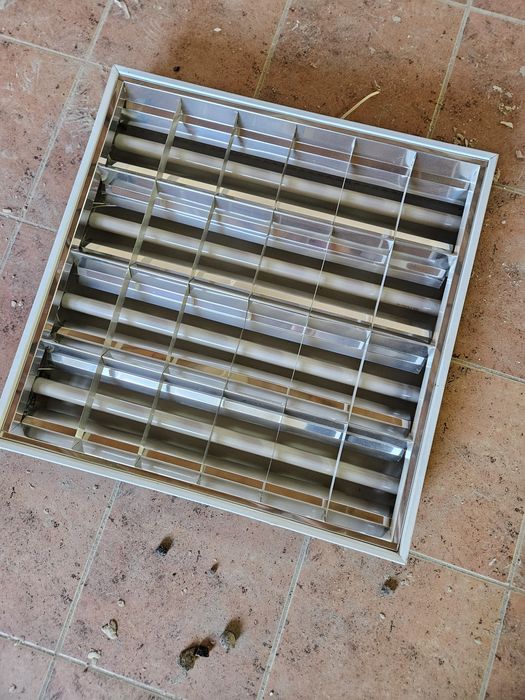 Продается подвесной лампа