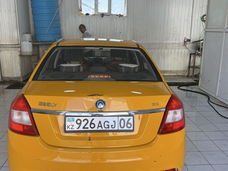 Продается автомобиль GEELY GC 6