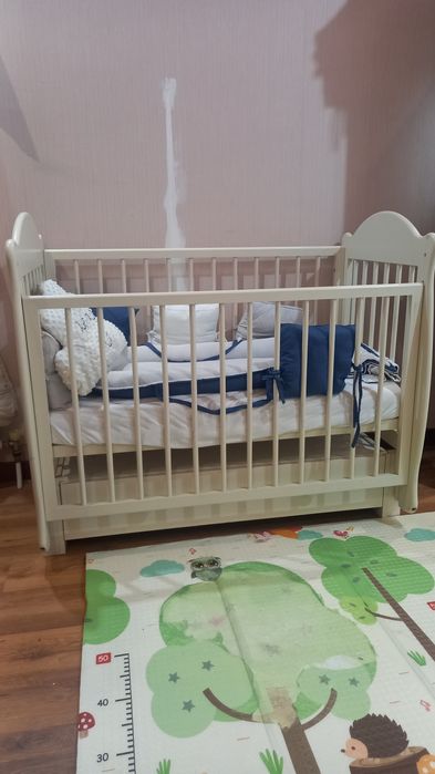 Продаём манеж в отличном состоянии