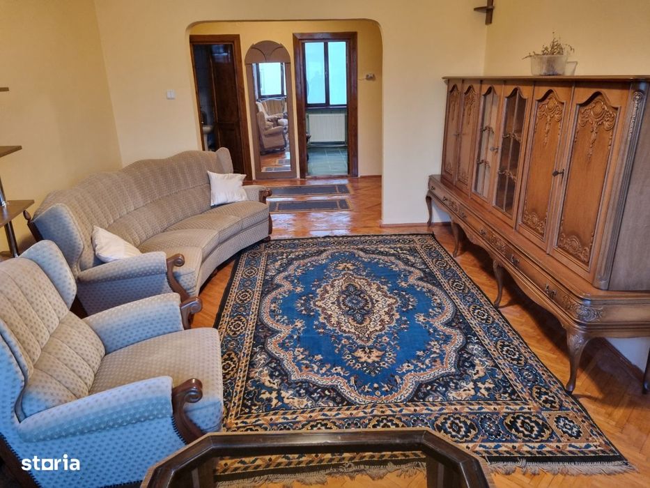 Apartament 3 camere dec.ultracentral,Deva-zona Ulpița
