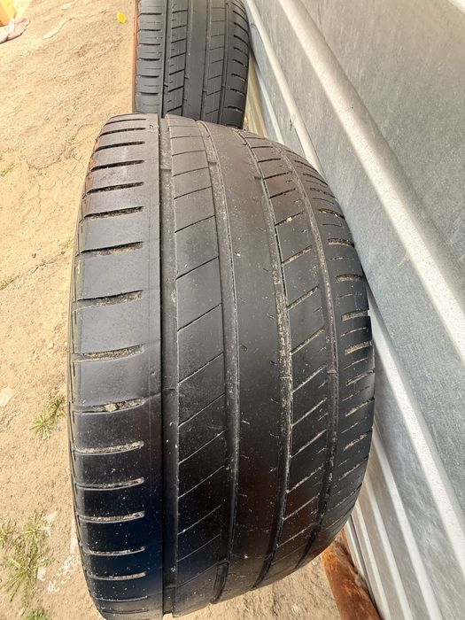 В продаже Шины 275/45/21