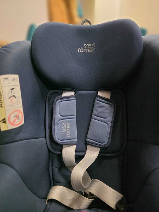 Scaun auto ISOFIX Britax Römer DUALFIX² R – 0–18 kg (rotativ 360°)