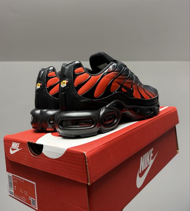 Nike Air Max Plus TN Red Black