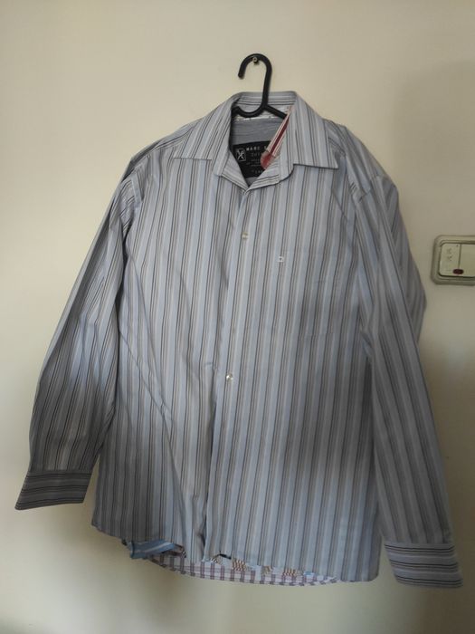Camasi cu maneca scurta sau lunga, marimi diferite, modele diferite