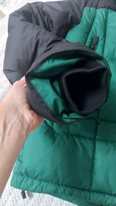 Продам куртку зимнюю