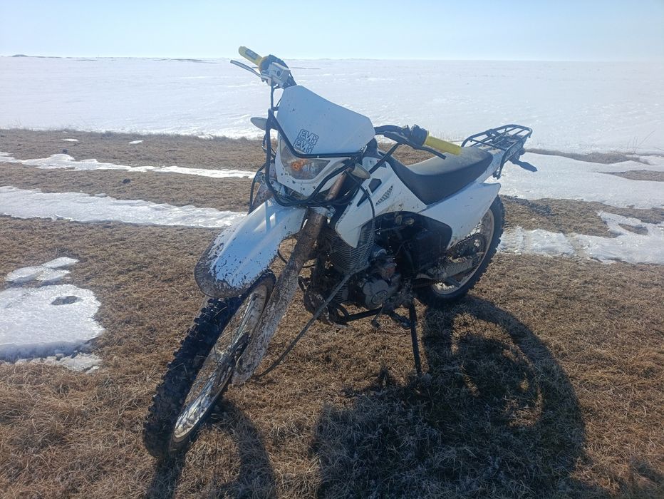 Продам мотоцикл эндуро