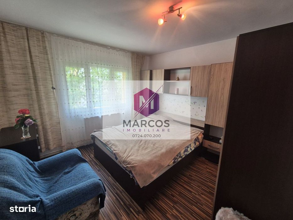 Inchiriez apartament 2 camere Micro 3