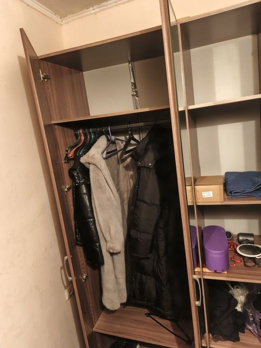 Шкаф для прихожей
